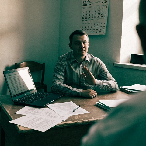 Как научиться говорить «нет»: формулировки, каркас отказа и тренировка навыка